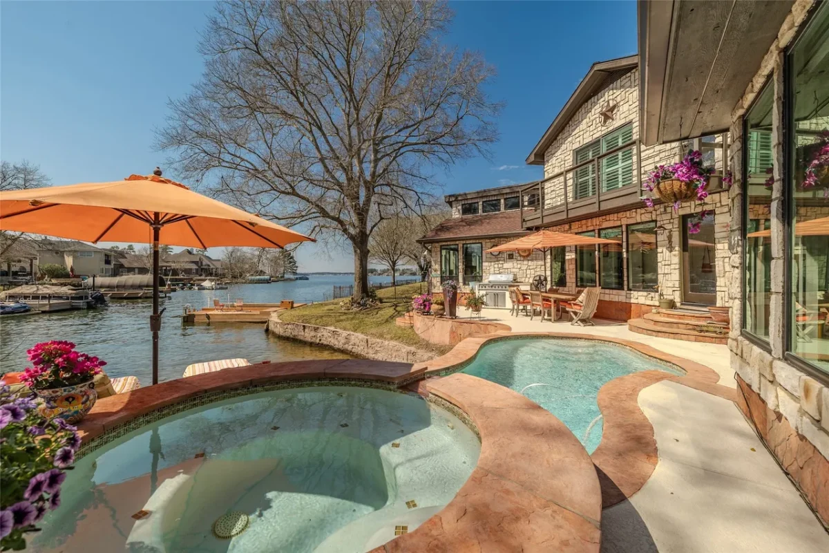 Seahorse Place II (Texas)